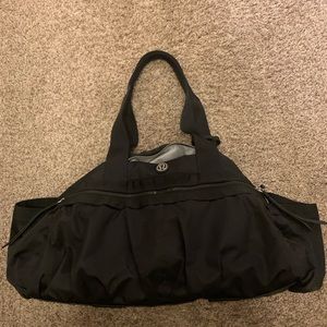 Lulu lemon workout bag